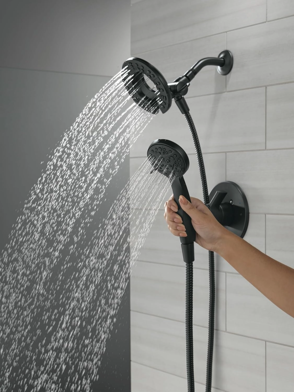 Delta Faucet Albion 14 Series Single-Handle Shower Faucet, Black Shower Trim Kit with 4-Setting In2ition 2-in-1 Dual Hand Held Shower Head with Hose, Matte Black T142855-BL-I (Valve Not Included)