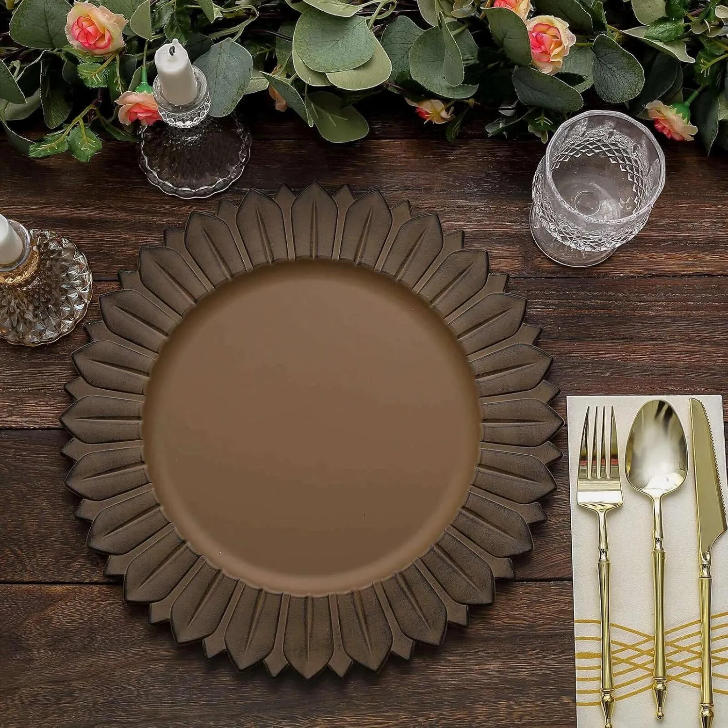 Efavormart 12-Pack Plastic Charger Plates 13" Round Natural with Sunflower Rim - Matte Finish Disposable Dinner Charger Tableware