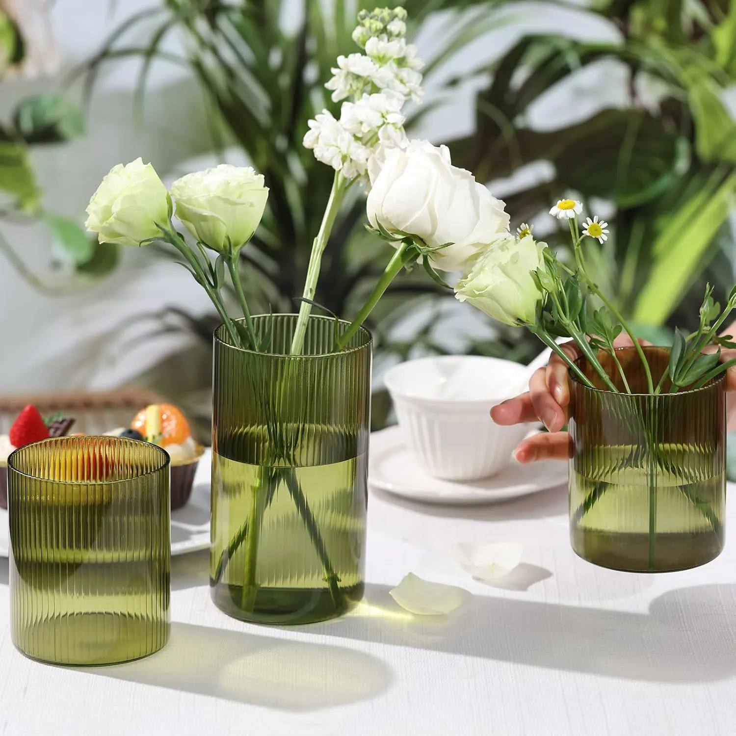 Glass Cylinder Bud vases for Centerpieces, 6 Inches Clear Ribbed Glass Vases Bulk for Wedding Table Decor,Floral Vase Bulk Flower vases,Tall Hurricane Candle Holder for Table Shelf, Party(Green)