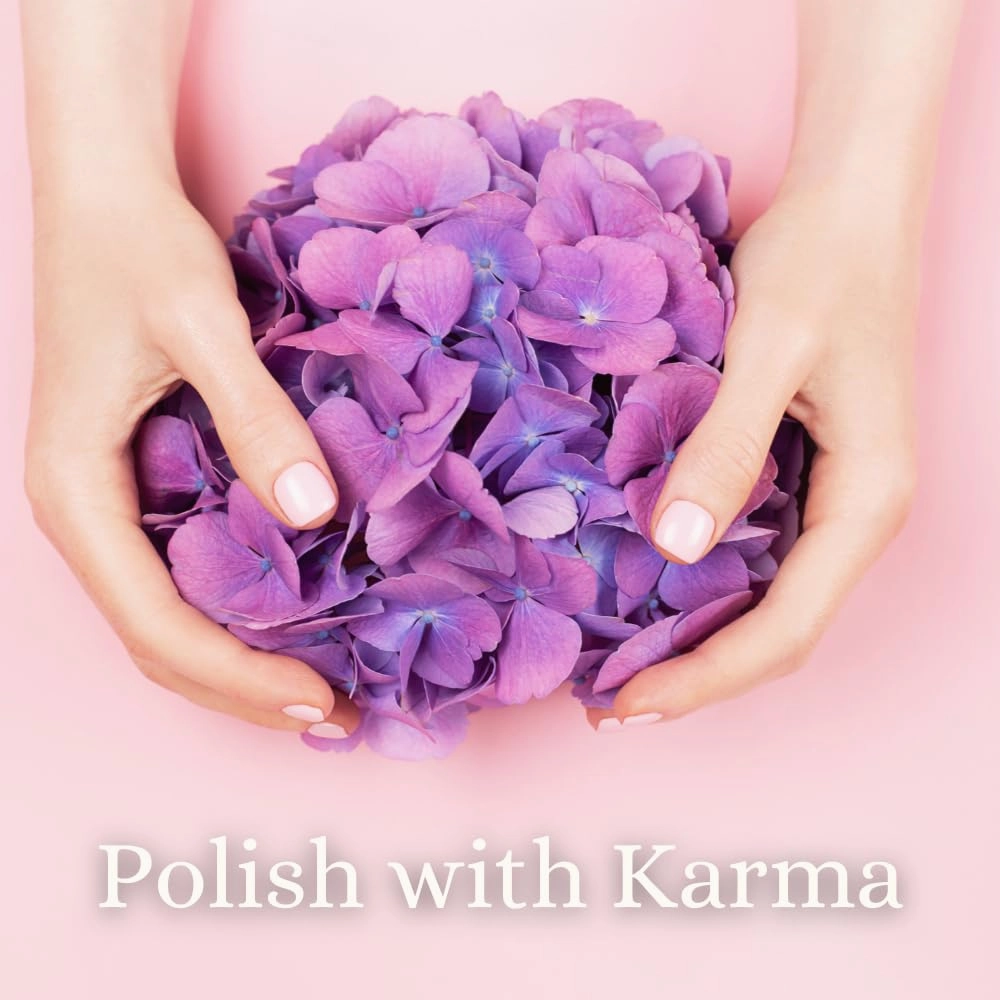 Karma Organic Nail Polish Remover with Soybean Oil and Lavender Oil- Non Toxic, Vegan, Cruelty Free, Acetone Free – Nails Strengthener for Fingernails – 4 fl. Oz