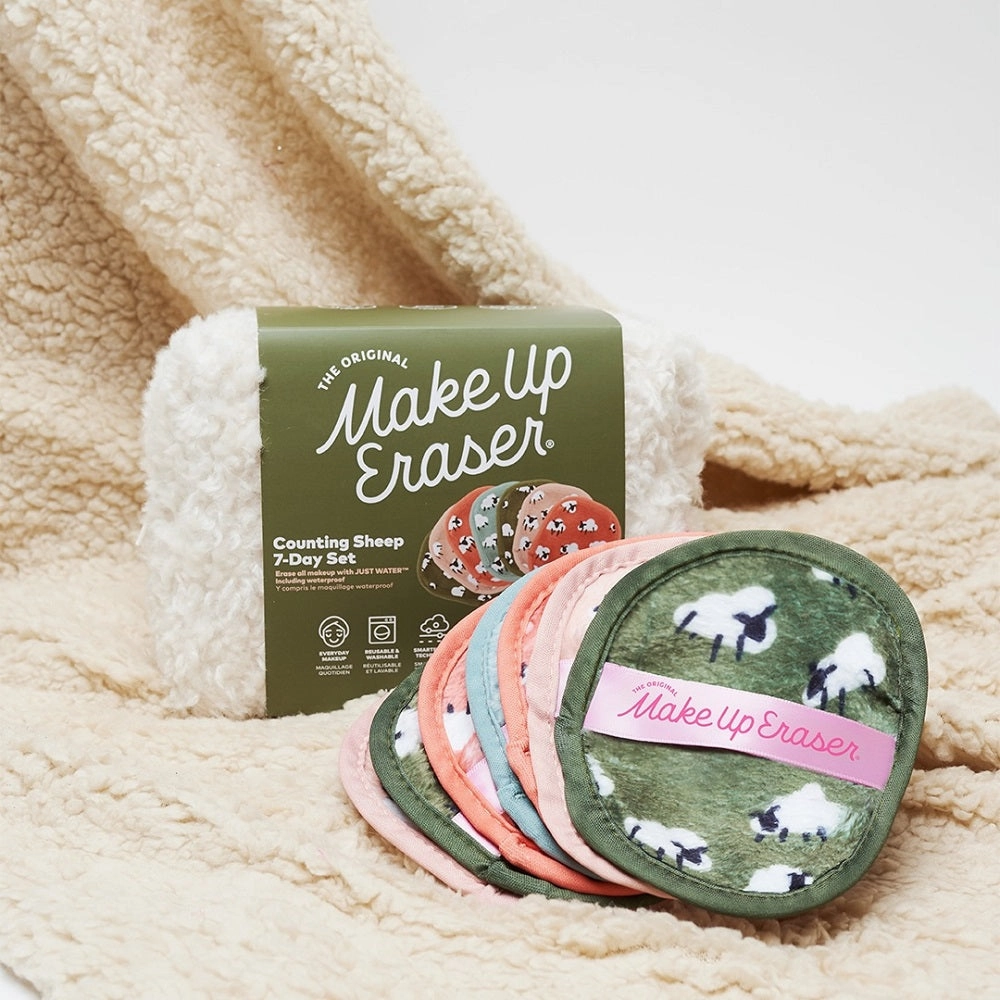MakeUp Eraser 7-Day Set with Laundry Bag